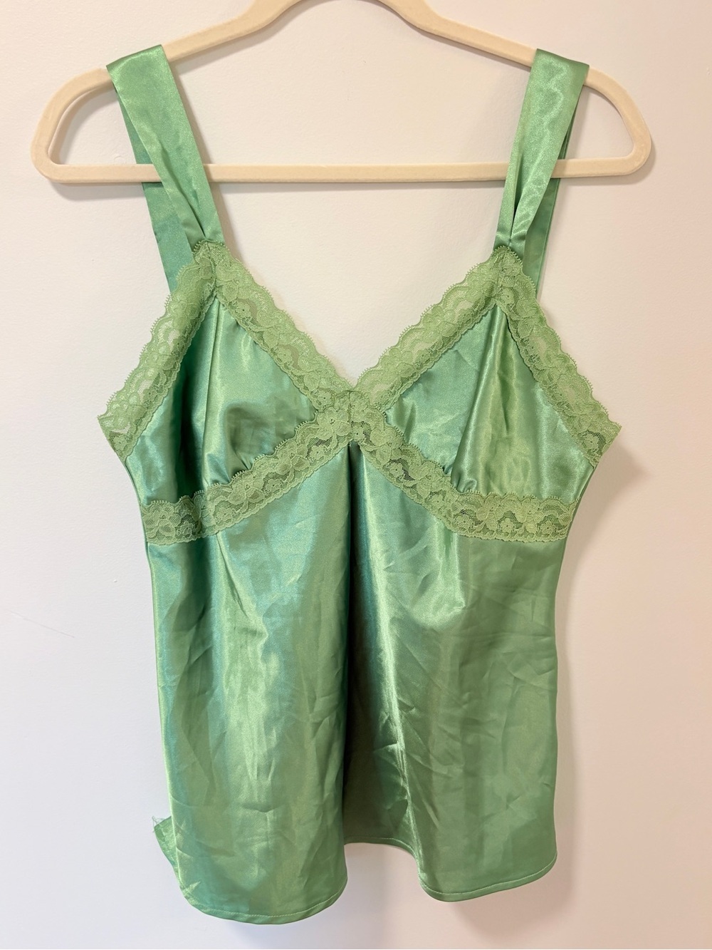 Women’s 90’s light Green Lace and satin babydoll top in size L coquette Y2K